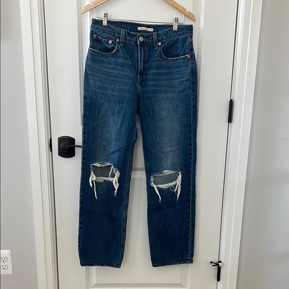 Levi Low Pro Straight Leg Jeans - Picture 3 of 9